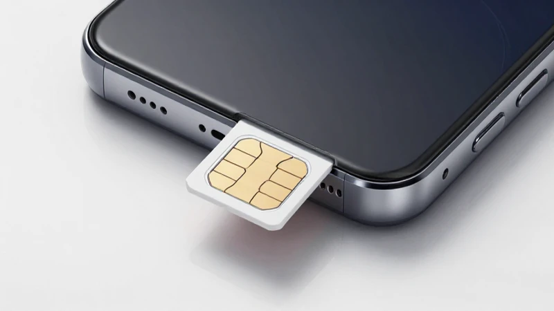 Teléfono Android con luz y sim Bakcell