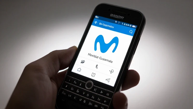 Teléfono Blackberry negro con pantalla iluminada