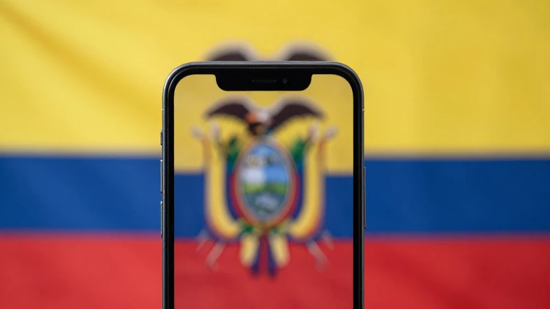 Smartphone Android con fondo ecuatoriano cerca