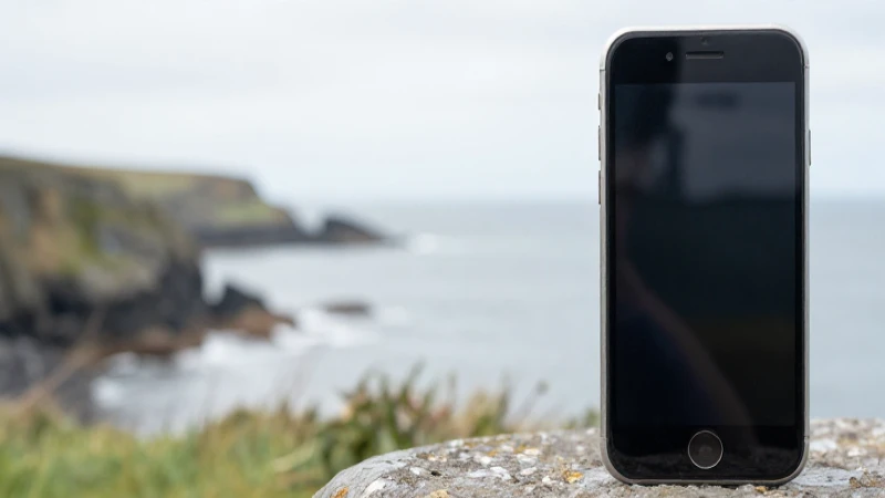 iPhone con costa guernsey, luz suave