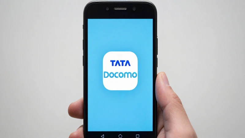 Smartphone Android con logo Docomo visible