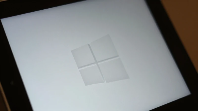 Teléfono Windows con el logo Dialog grabado sutilmente