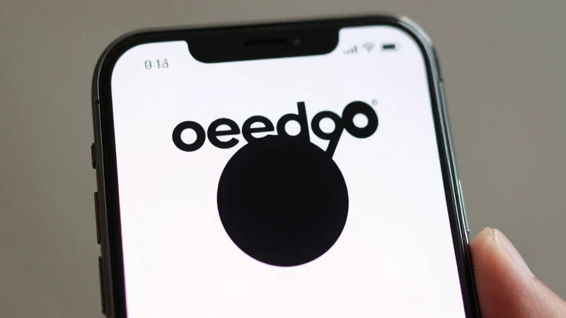 Guía Completa para Configurar APN Tunisia Ooredoo Tunisie 3G 3 Imagen nítida de iPhone con logotipo Ooredoo