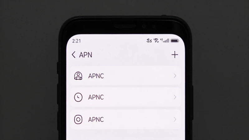 Pantalla Android con ajustes APN a la vista