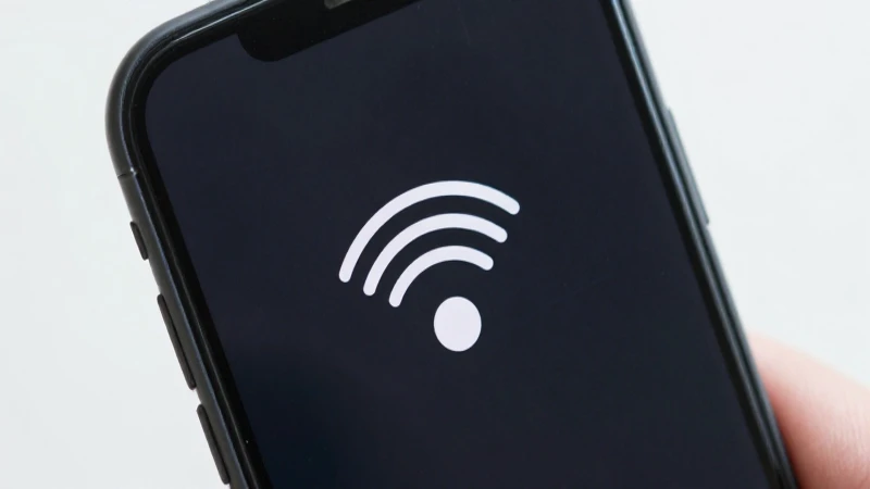 Smartphone Android, luz suave, primer plano