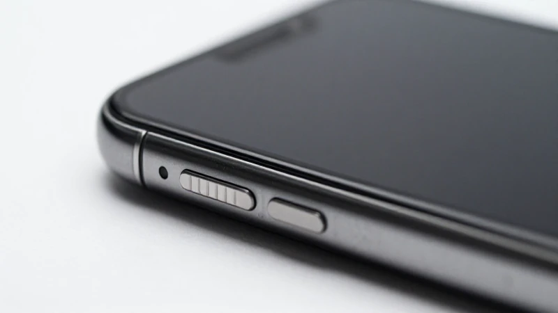 APN Settings for Apntonia Telia Estonia on iPhone 4 Primer plano de iPhone con luz suave